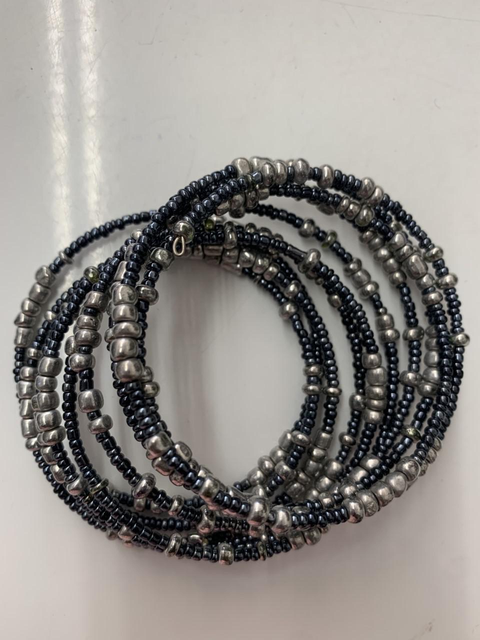 African Women's Beaded Coil Bracelet - Assorted Colors 1 PC