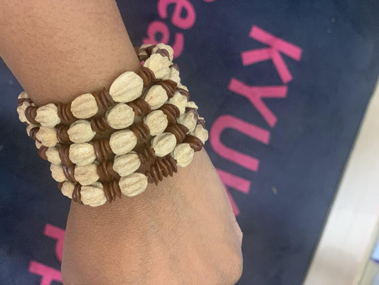 African Women's Beaded Coil Bracelet - Assorted Colors 1 PC